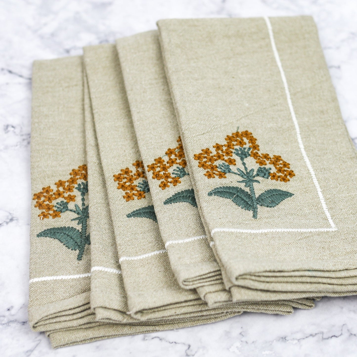 Embroidered Cotton Napkin Set